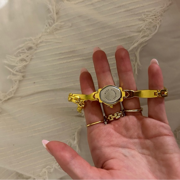 Gold Watch - Picture 3 of 3